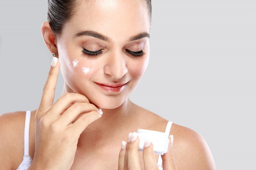 10 Best Moisturizer Dry Skin in India 
